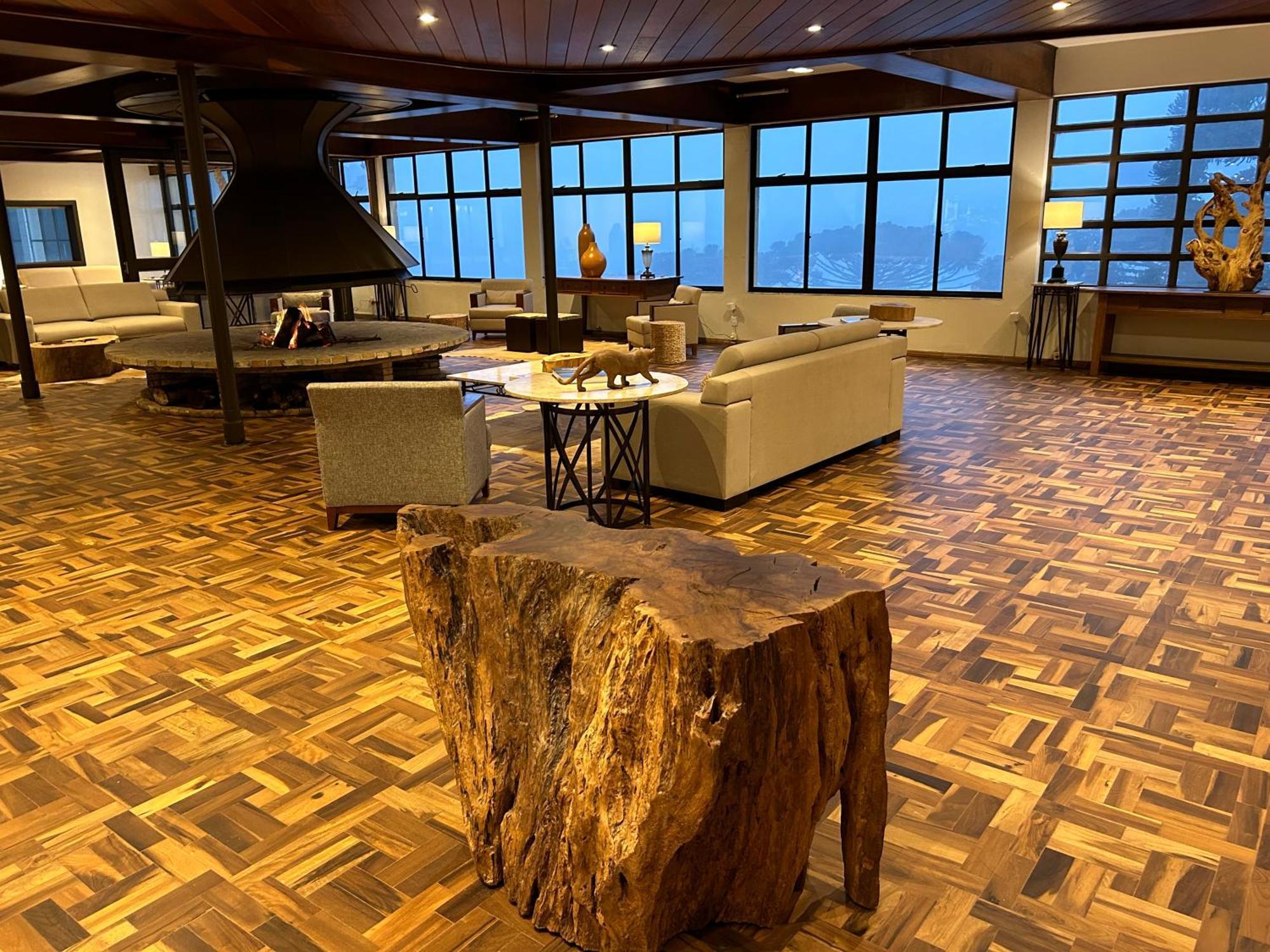 Samuara Hotel Каксиас-До-Сул Екстериор снимка