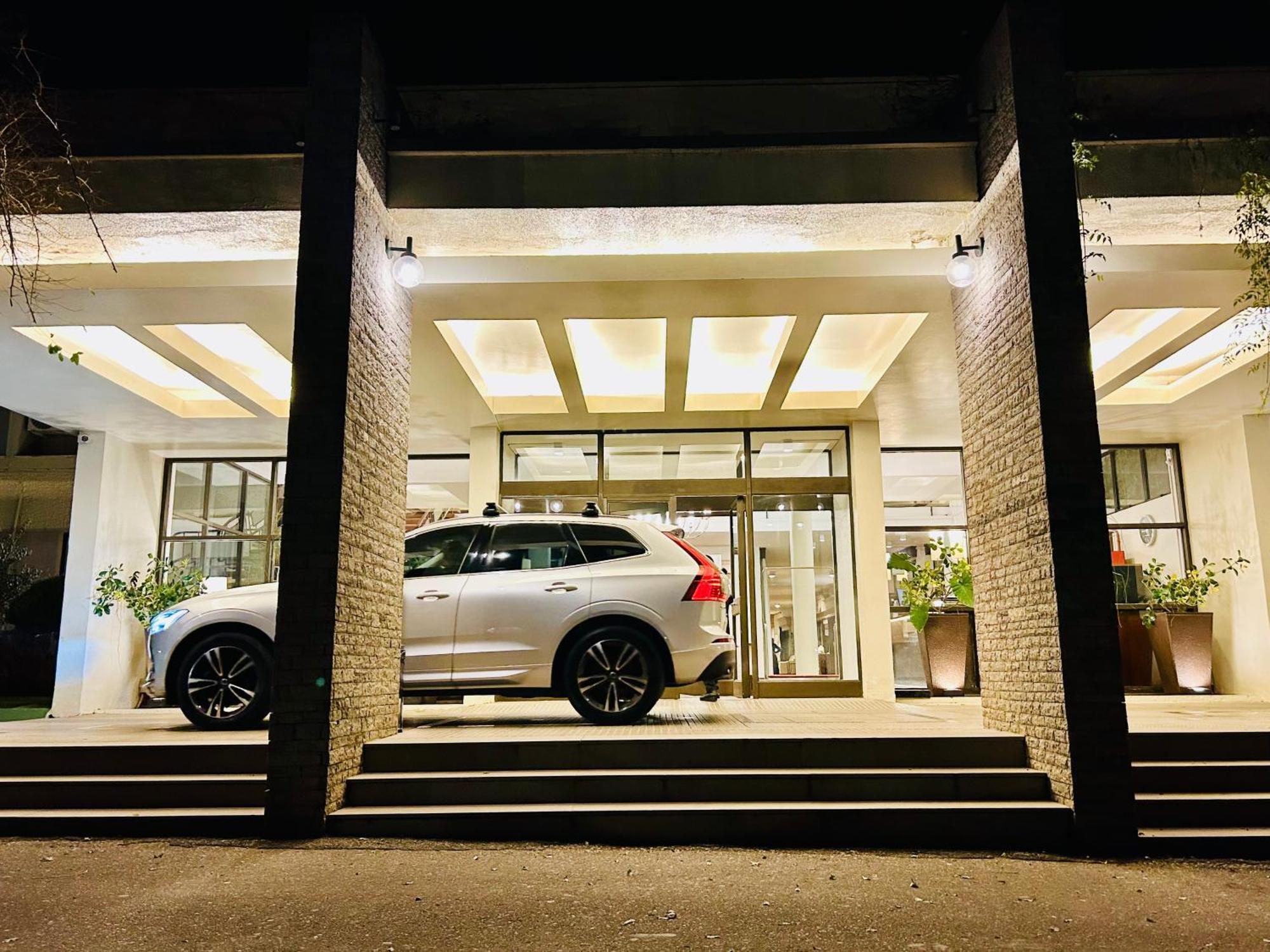 Samuara Hotel Каксиас-До-Сул Екстериор снимка